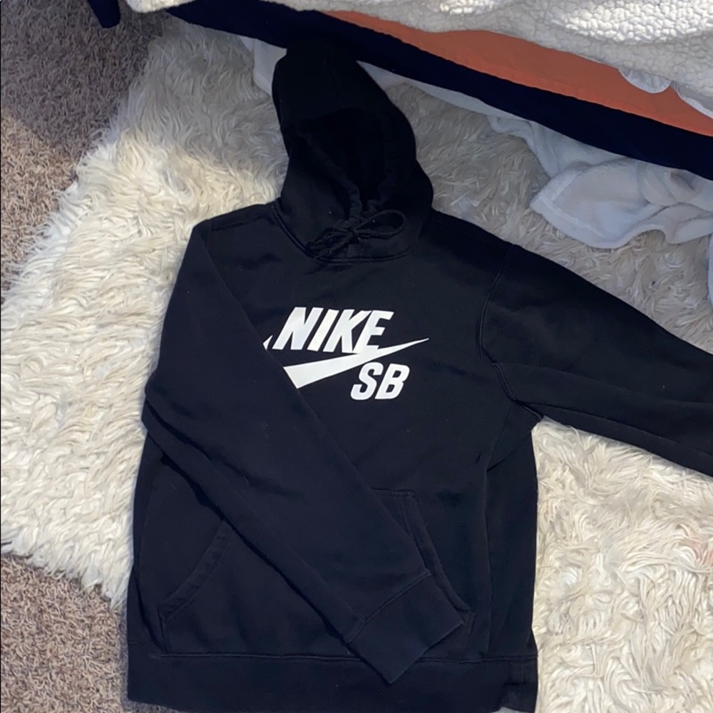 Black Nike Sb sweatshirt